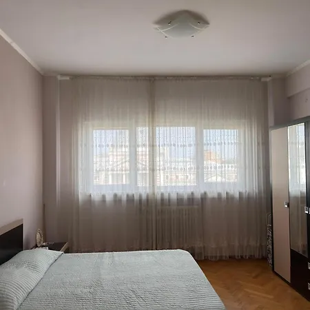 Apartman Universitate